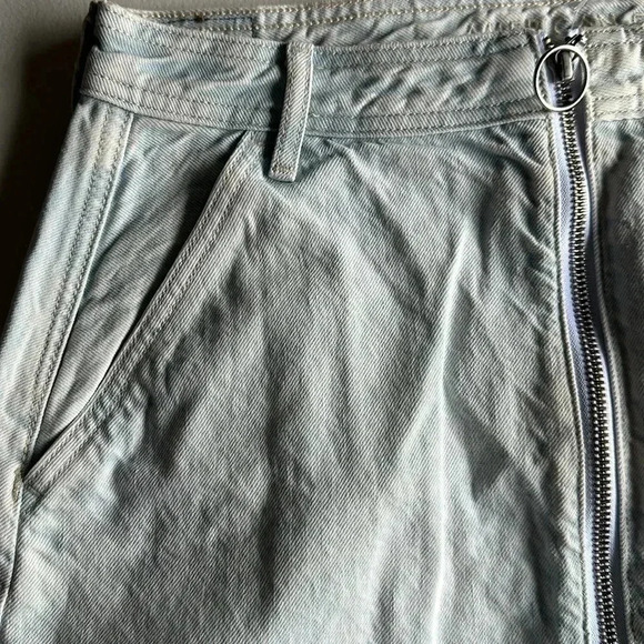 American eagle - Picture 2 of 5